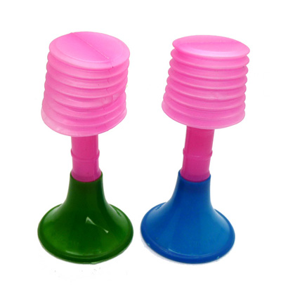 新款赠品礼品 塑料助威玩具 按响喇叭